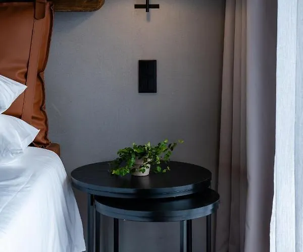 Puro Dao & فندق نيلاس