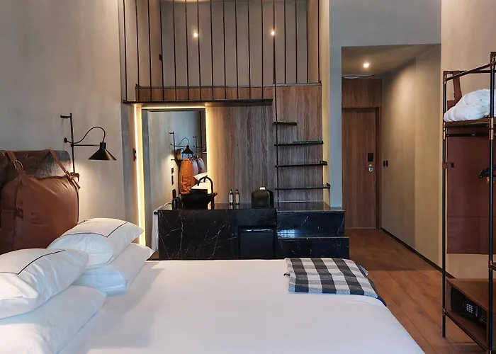 Puro Dao & 4* نيلاس